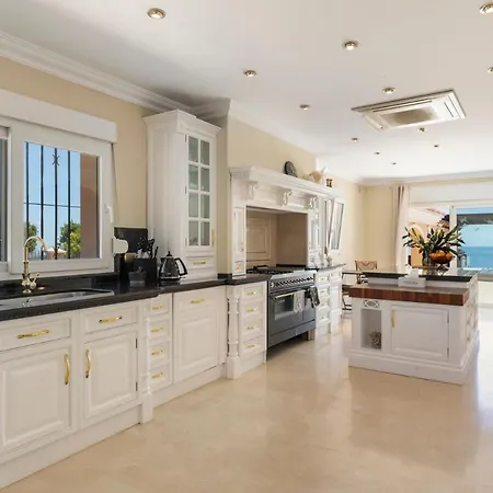 Luxury Bellagio (adults Only) * Estepona